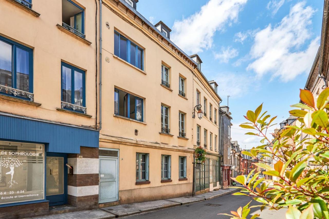 Appartement Lucarnes - 3 Etoiles - Welkeys Honfleur Kültér fotó
